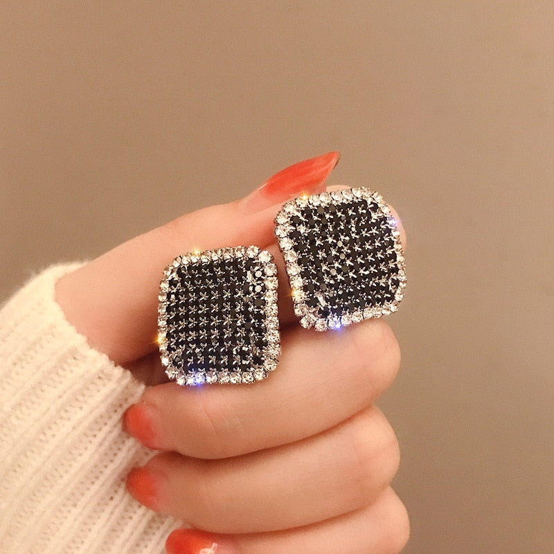 2025 Trend Simulation Pearl Long Earrings Female Moon Star Flower Rhinestone Wedding Pendant Earrings Fashion Korean Jewelry Earrings